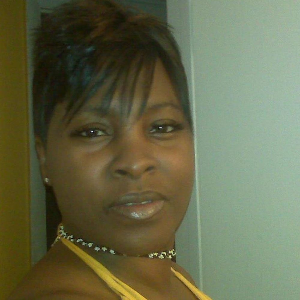 Meet your Posher, Constance